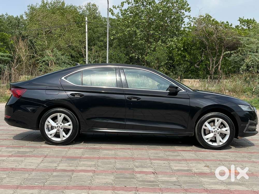 Skoda Octavia 2.0 Style Tsi At, 2021, Petrol