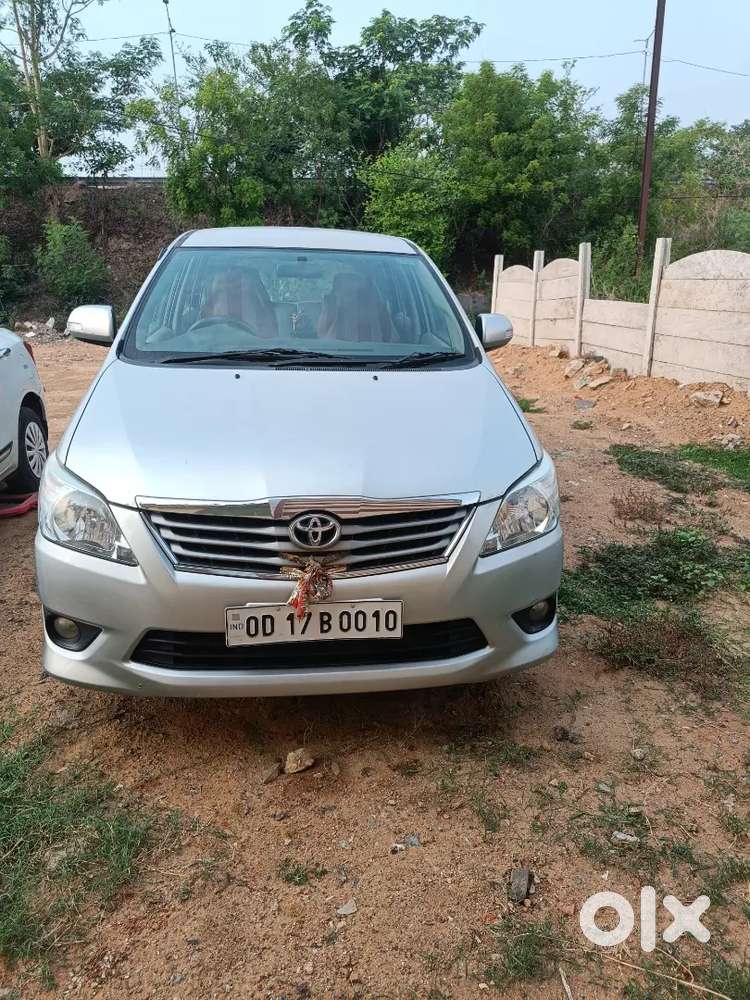 Toyota Innova 2.5 G4 2013