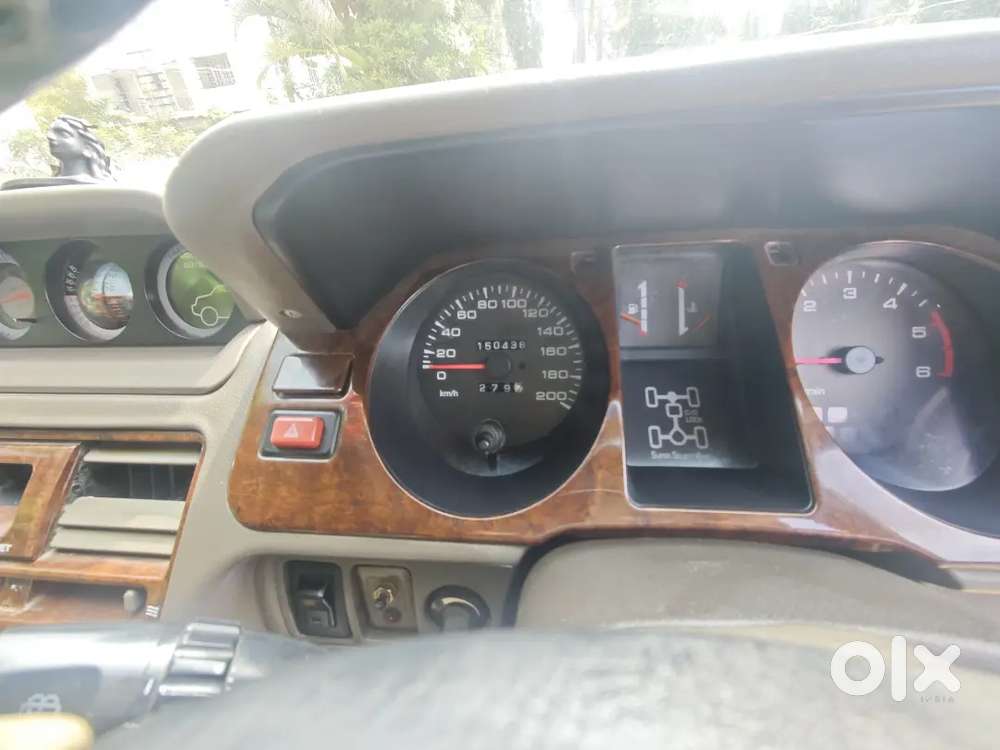 Mitsubishi Pajero Sfx  2014