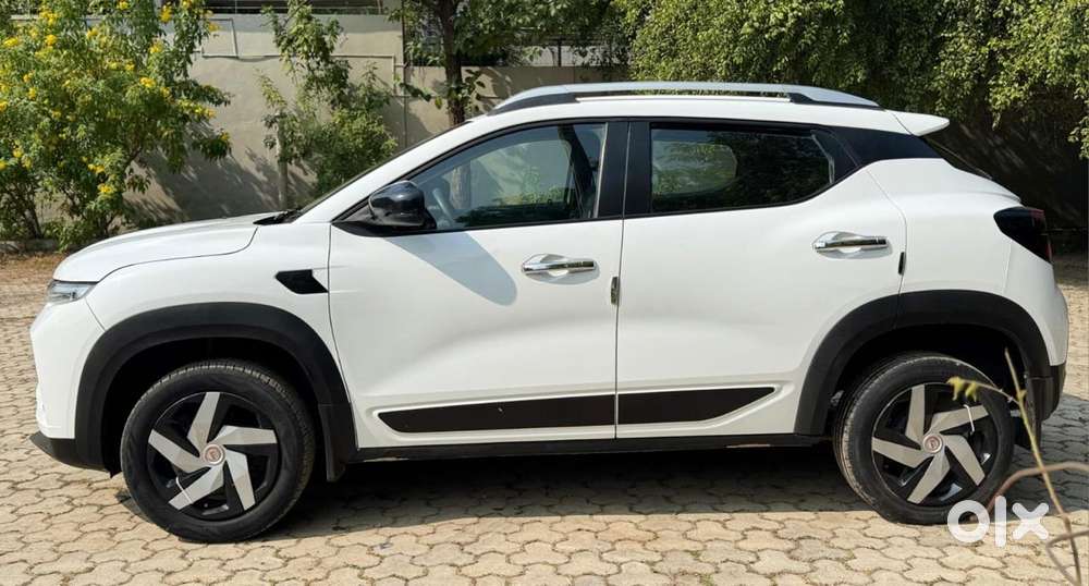 Renault Kiger Rxt, 2022, Petrol