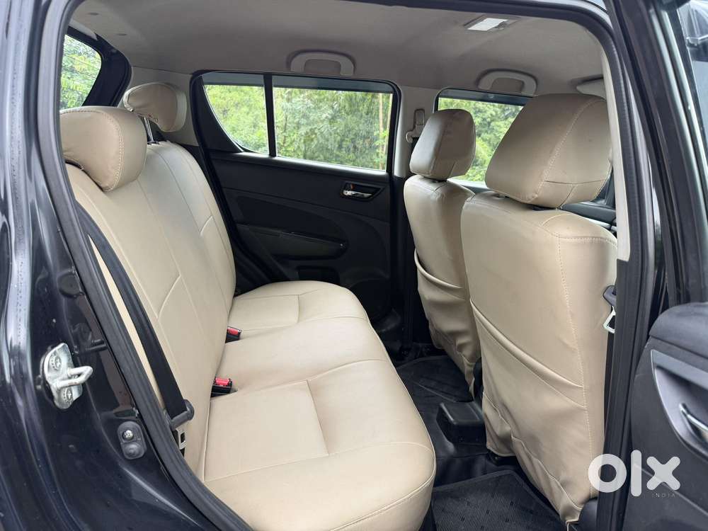 Maruti Suzuki Swift Vvt Zxi, 2012, Petrol