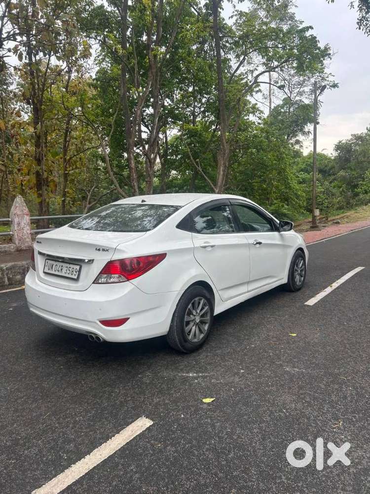 Hyundai Fluidic Verna 1.6 Vtvt Sx, 2014, Petrol