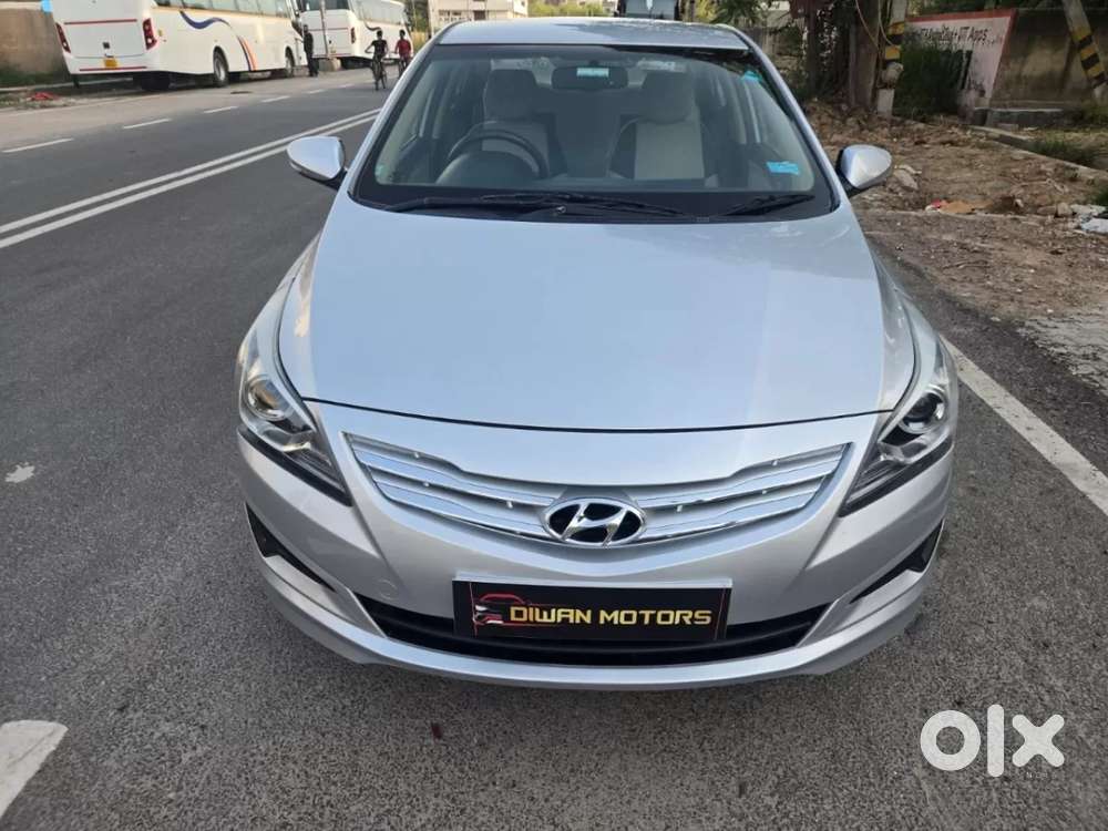 Hyundai Verna Fluidic 1.6 Vtvt Sx, 2016, Petrol