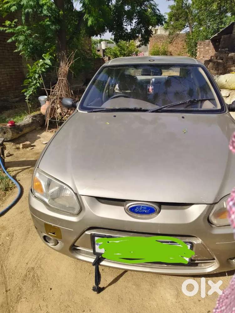 Ford Ikon 2009
