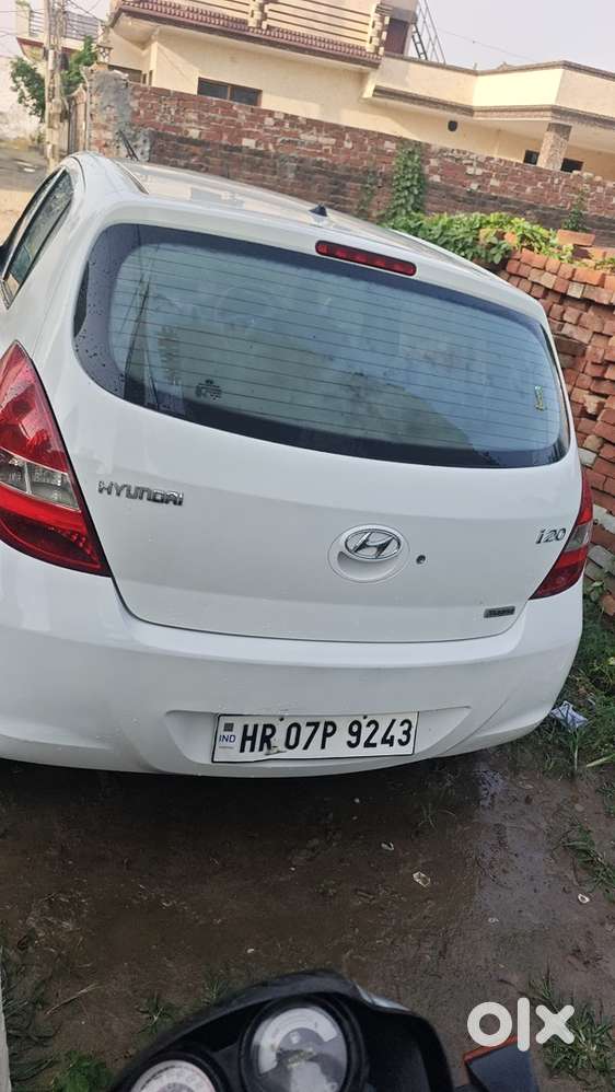 2010 Hyundai Petrol Manual