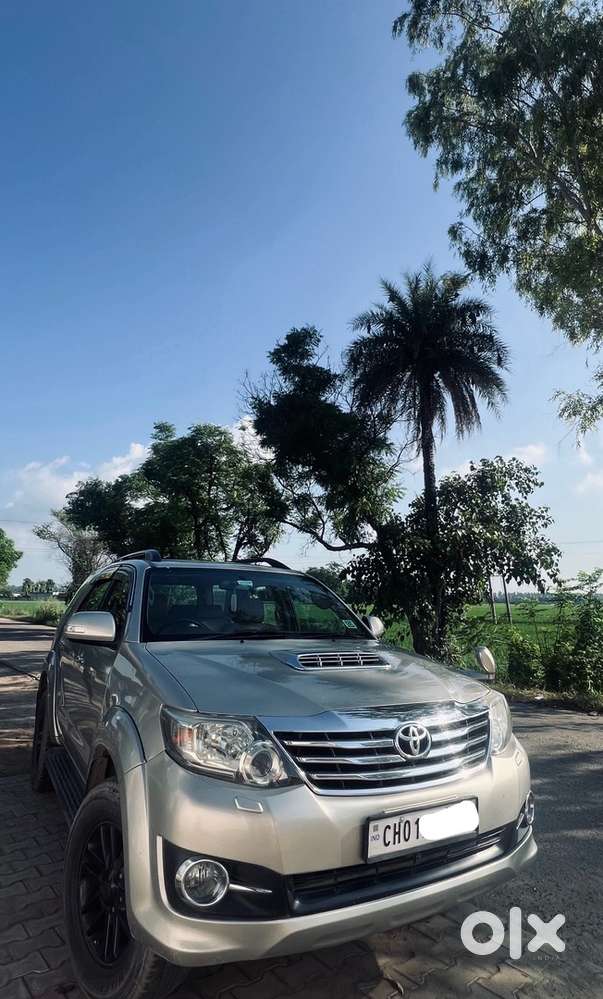 Toyota Fortuner Diesel 2012
