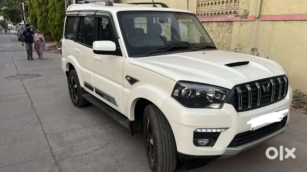 Mahindra Scorpio Classic 2023