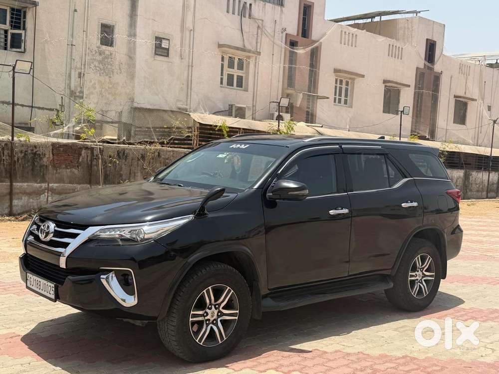 Toyota Fortuner 4x2 At 2.8 Diesel, 2018, Diesel