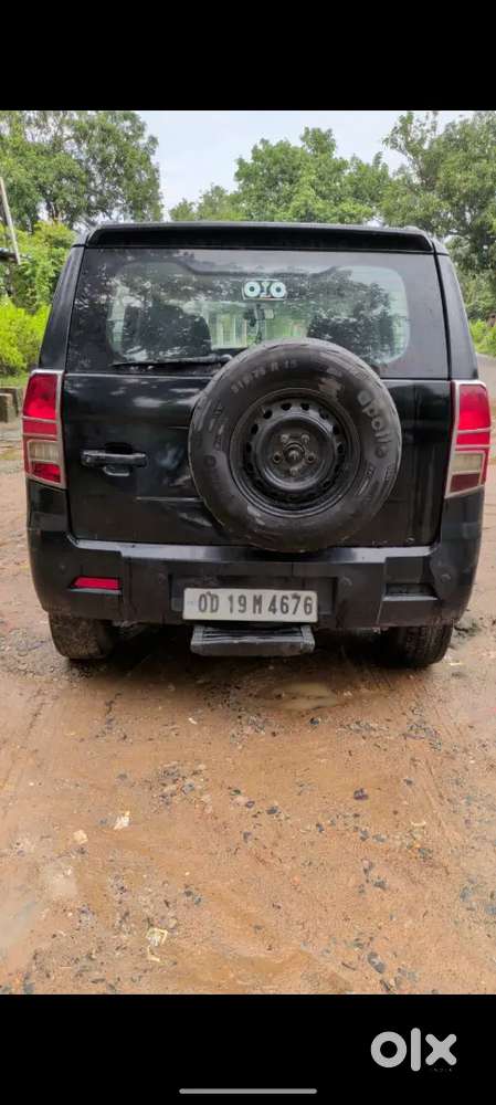 Mahindra Tuv 300 2018