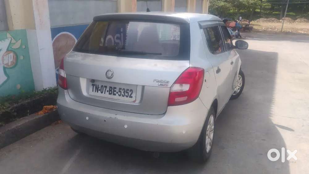 Skoda Fabia 2010 Petrol 165000 Km Driven
