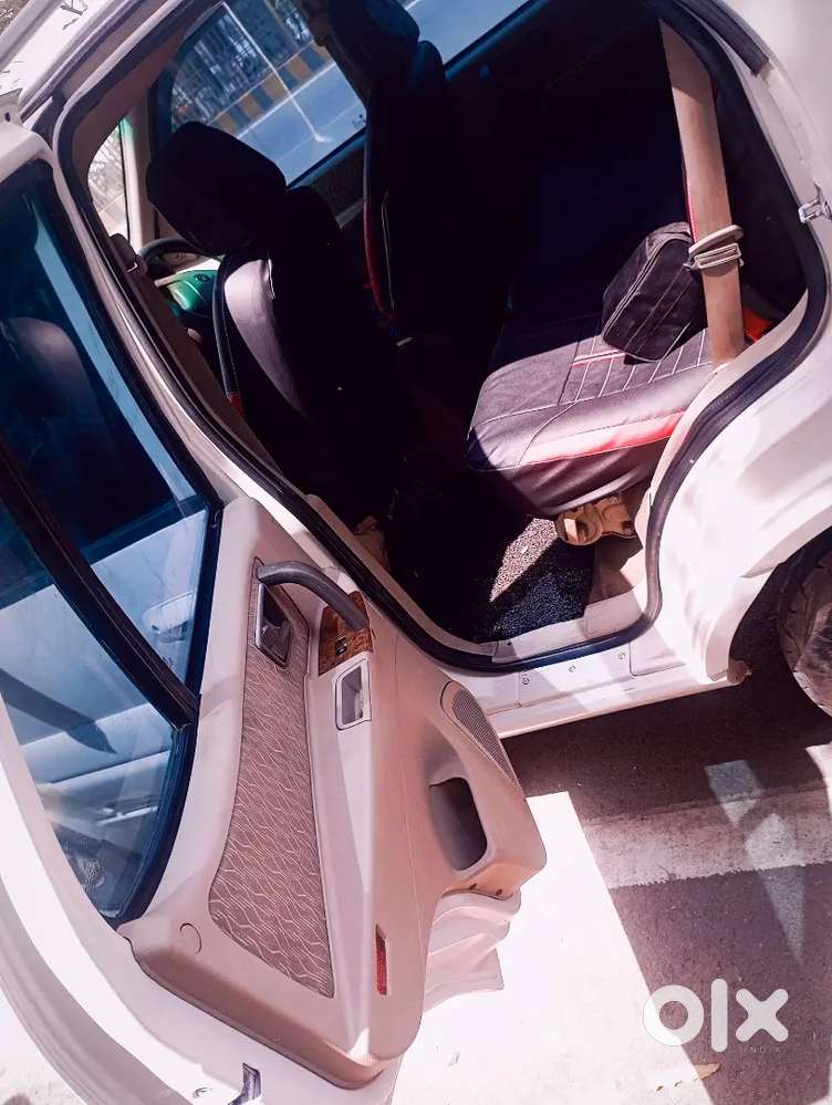 Well Maintain Ac Yes 4 Power Window 5 Tars Ok