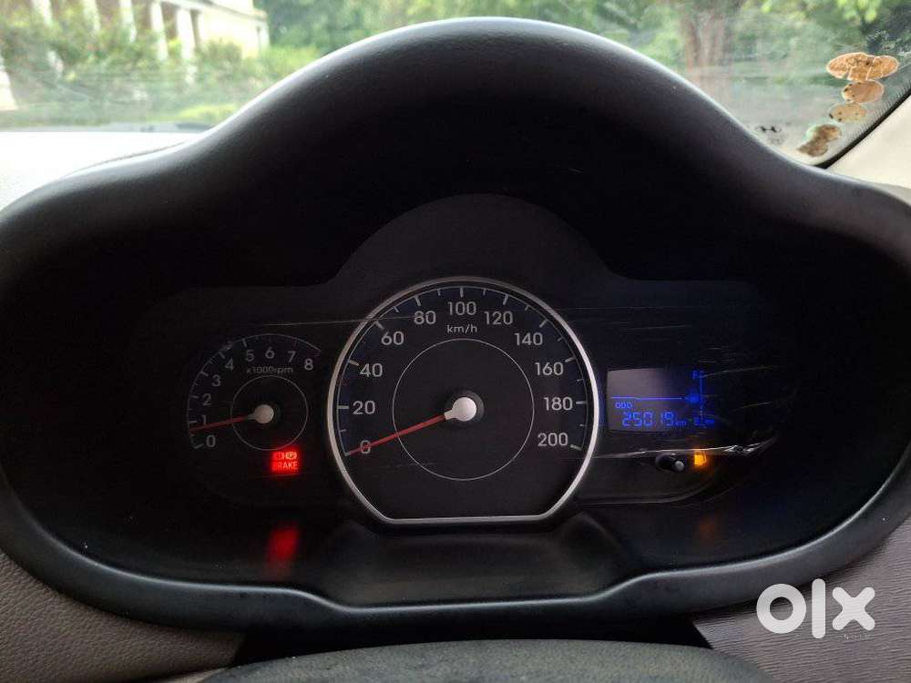 Hyundai I10 Magna O, 2013, Petrol