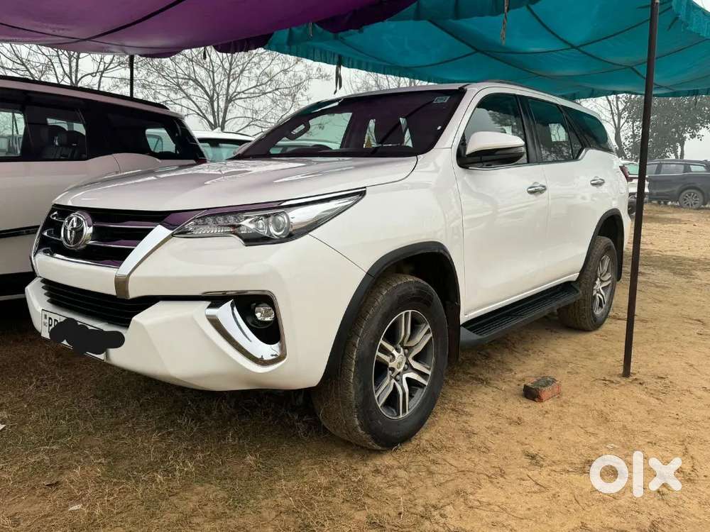 Toyota Fortuner 2018 Diesel 107000 Km Driven