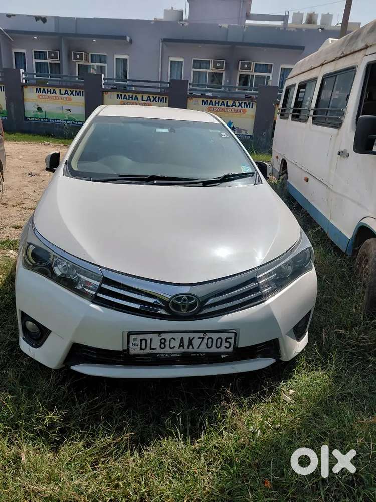 Toyota Corolla Altis 2015 Petrol