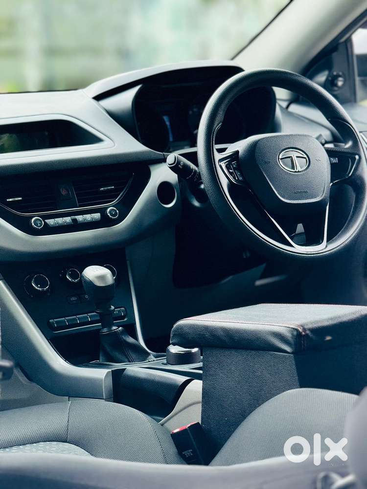 Tata Nexon 1.2 Revotron Xm, 2019, Petrol