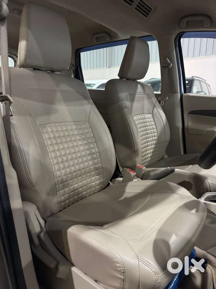 Maruti Suzuki Ertiga Vxi At, 2025, Petrol