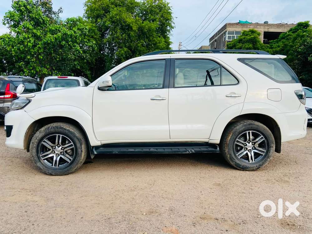Toyota Fortuner Diesel 2014