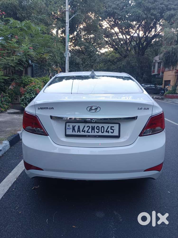 Hyundai Verna 1.6 Vtvt Sx, 2017, Petrol
