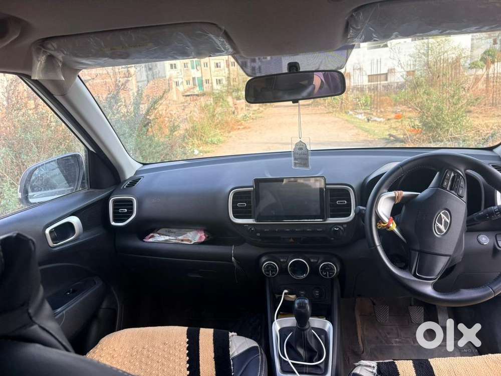 2020 Hyundai Venue 1.2l Cng/petrol Excelent Condition