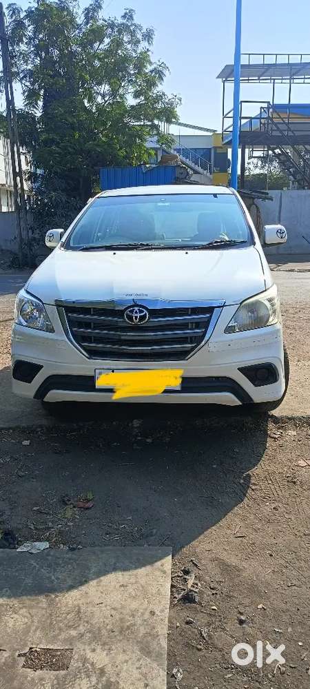 Toyota Innova 2013