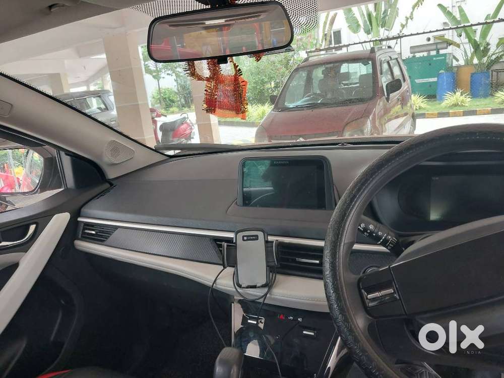 Tata Nexon 2024 Petrol Well Maintained