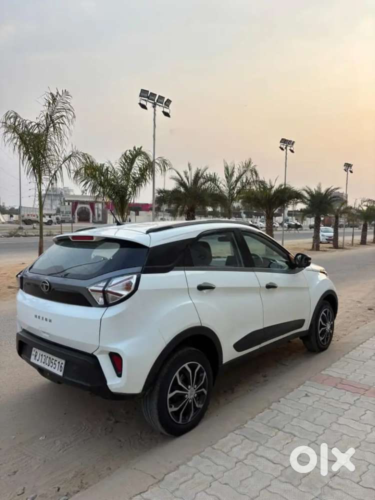 Tata Nexon 2021 Diesel 130000 Km Driven