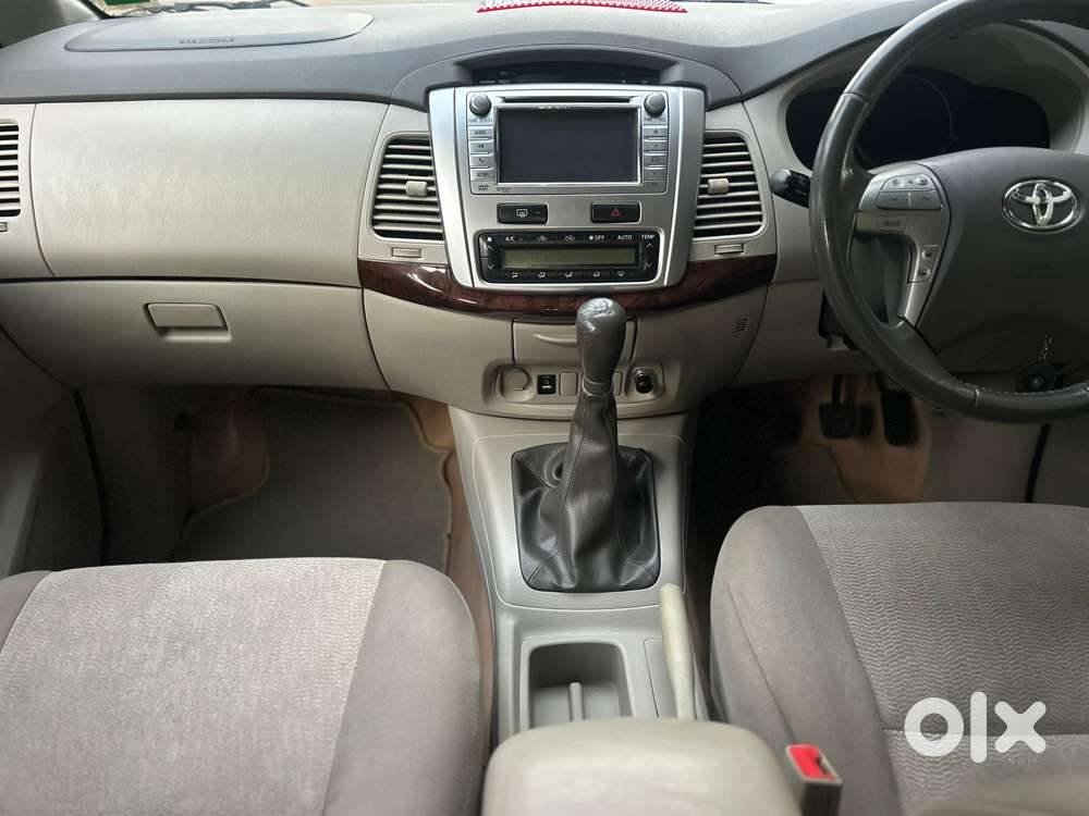 Toyota Innova 2.5 Vx 7 Str, 2012, Diesel
