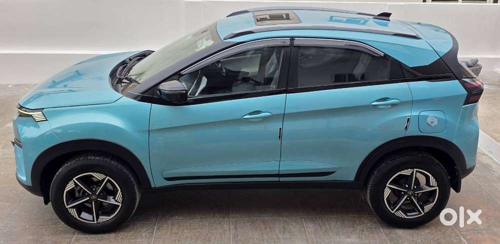 Tata Nexon Creative Plus 1.2 Revotron Petrol 7dca, 2025, Petrol