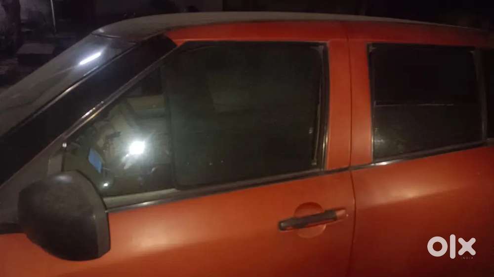 Maruti Suzuki Swift 2005 Petrol 127471 Km Driven