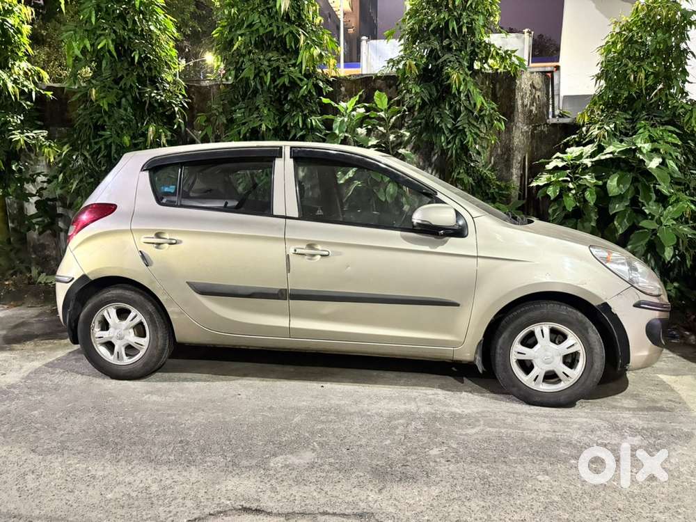 Hyundai I20 2011 Petrol Well Maintained