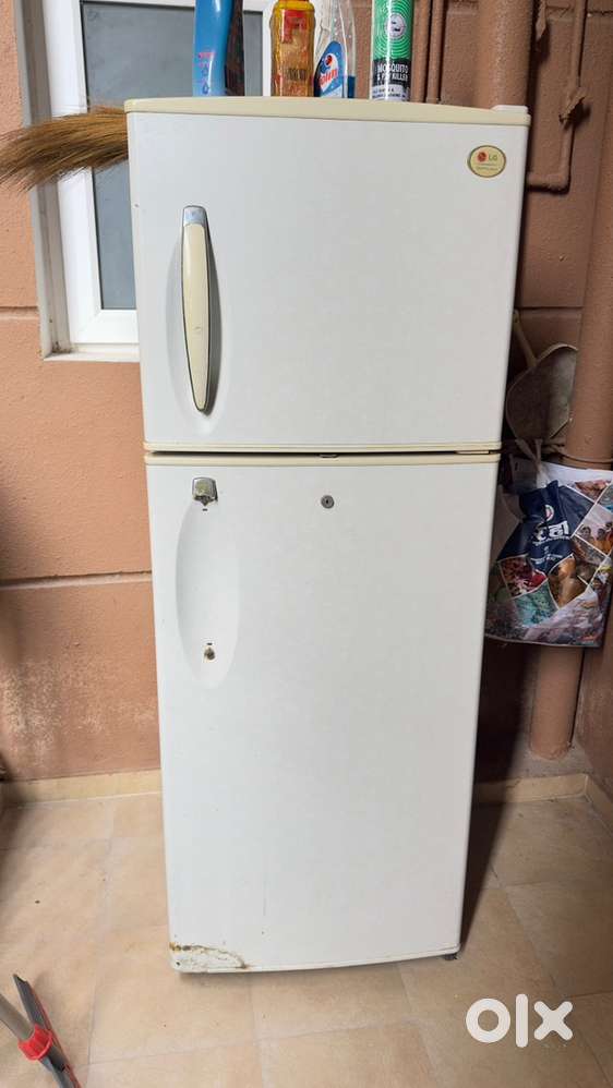 LG 2Door Refrigerator - Working Condition