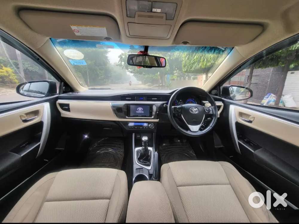 Toyota Corolla Altis 2017 Petrol Well Maintained