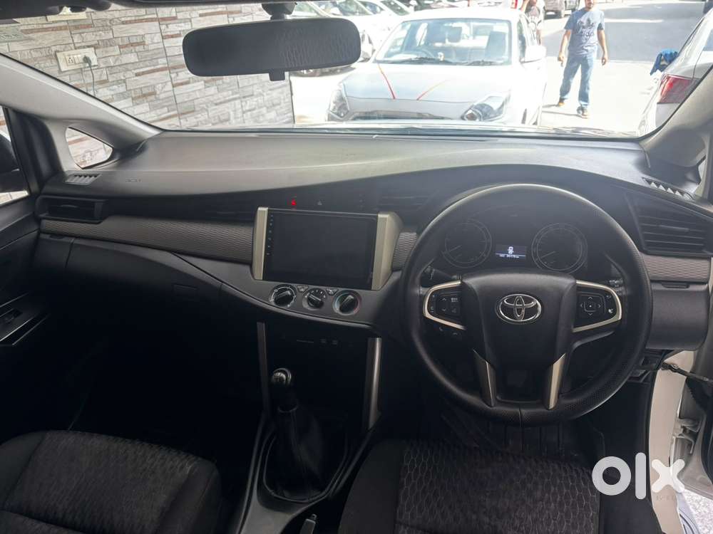 Toyota Innova Crysta 2.4 Gx Mt, 2018, Diesel