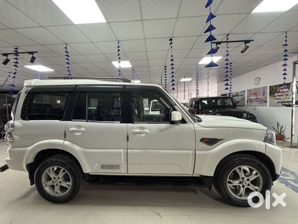 Mahindra Scorpio S10, 2017, Diesel