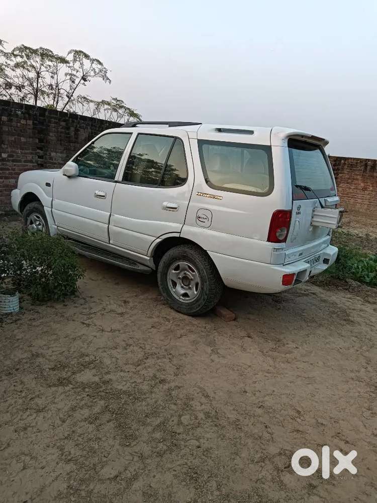 टाटा सफारी डिकोर