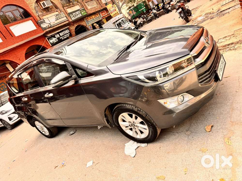 Toyota Innova Crysta 2.4 V, 2019, Diesel