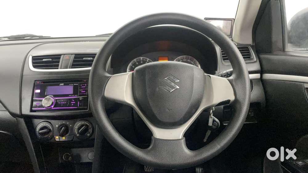 Maruti Suzuki Swift Vvt Vxi, 2013, Petrol