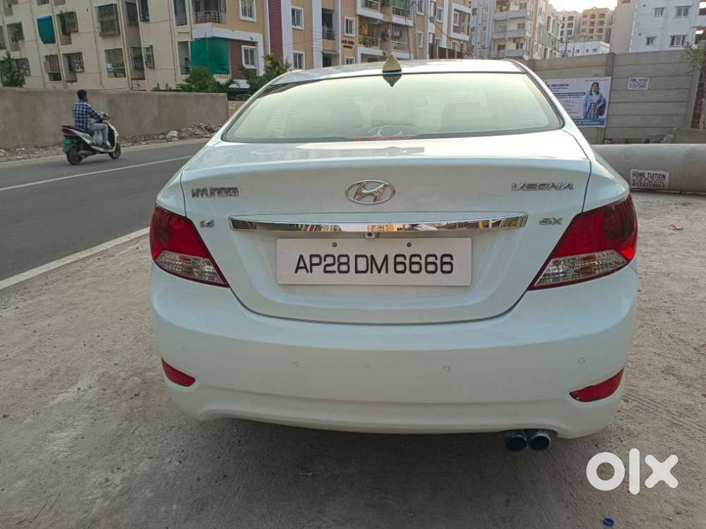 Hyundai Verna 1.6 Sx (o) Crdi, 2012, Diesel