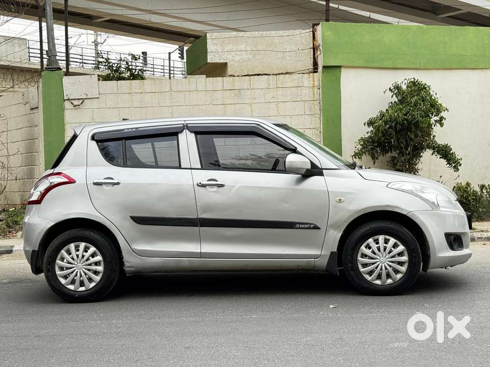 Maruti Suzuki Swift 1.2 Lxi (o), 2013, Cng & Hybrids