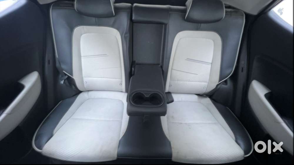 Hyundai Venue 1.5 Crdi Sx (o), 2022, Diesel