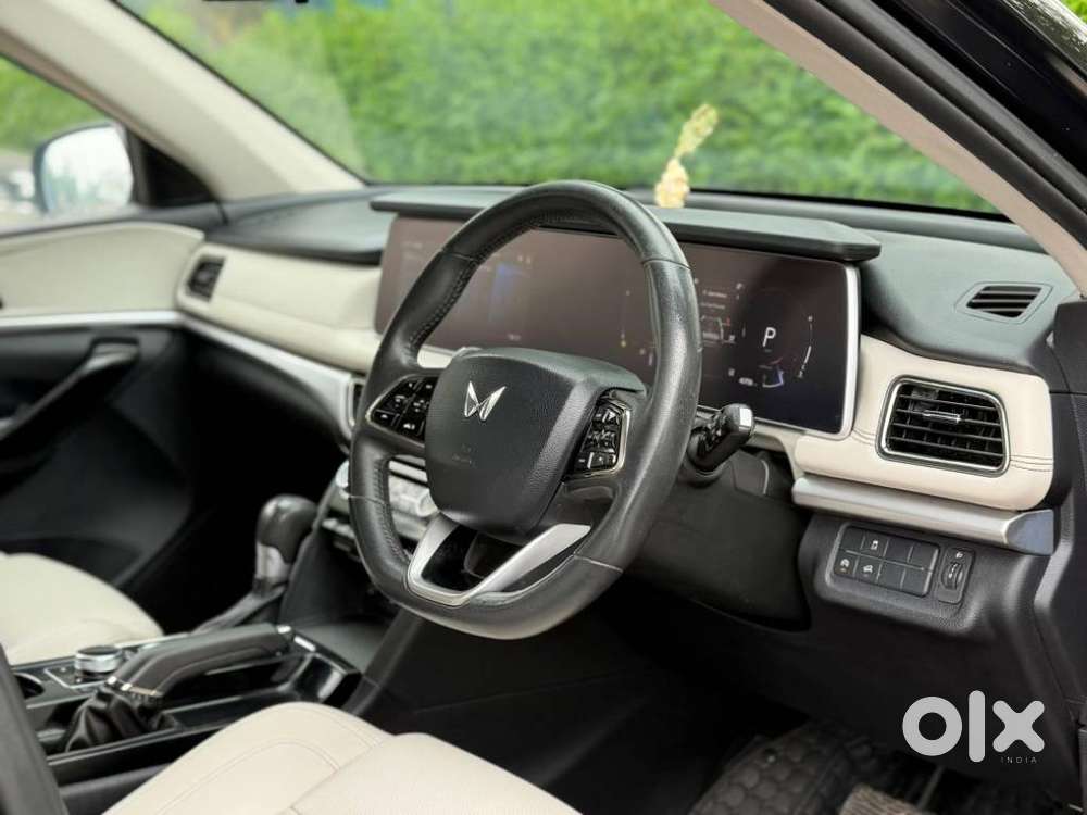 Mahindra Xuv700 Ax7 Awd, 2023, Diesel