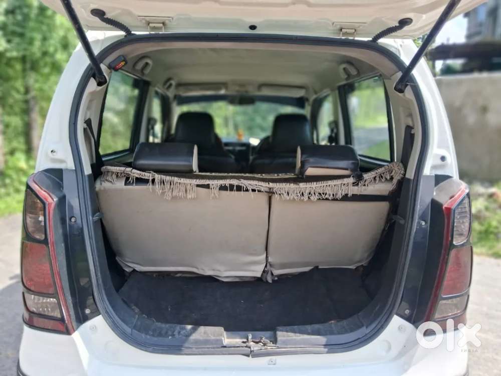 Maruti Suzuki Wagon R Vxi 1.0, 2018, Petrol