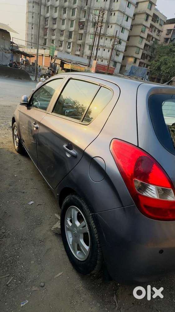 Hyundai I20 2011 Petrol Well Maintained, I Have To Buy New Car