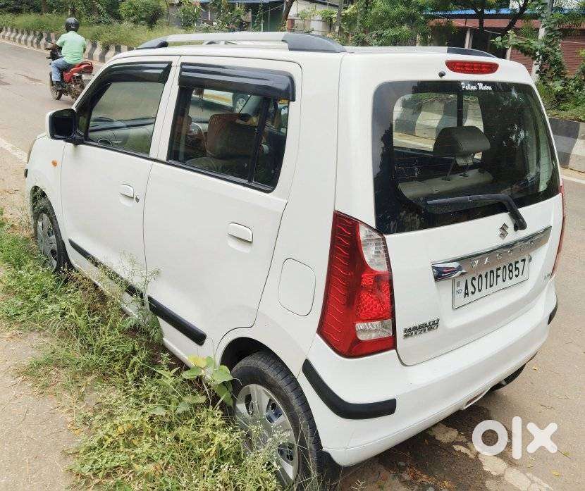 Maruti Suzuki Wagon R 1.0 Vxi (o), 2017, Petrol