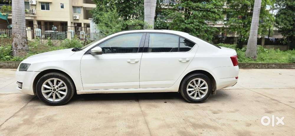 Skoda Octavia 2.0 Elegance Tdi Cr At, 2014, Diesel