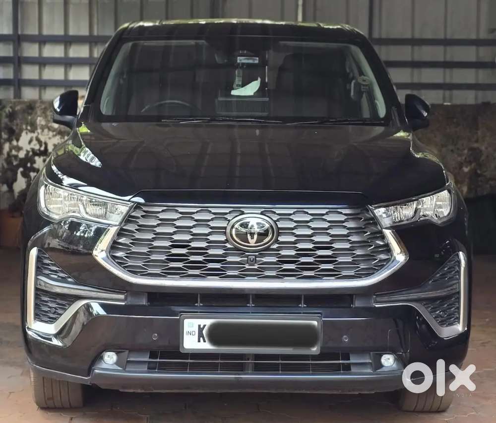 2024 Model Toyota Innova Hycross Zx(o) Hybrid 7 Str