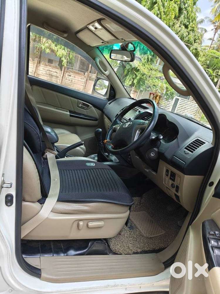 Toyota Fortuner 2.5 4x2 Mt Trd Sportivo, 2015, Diesel