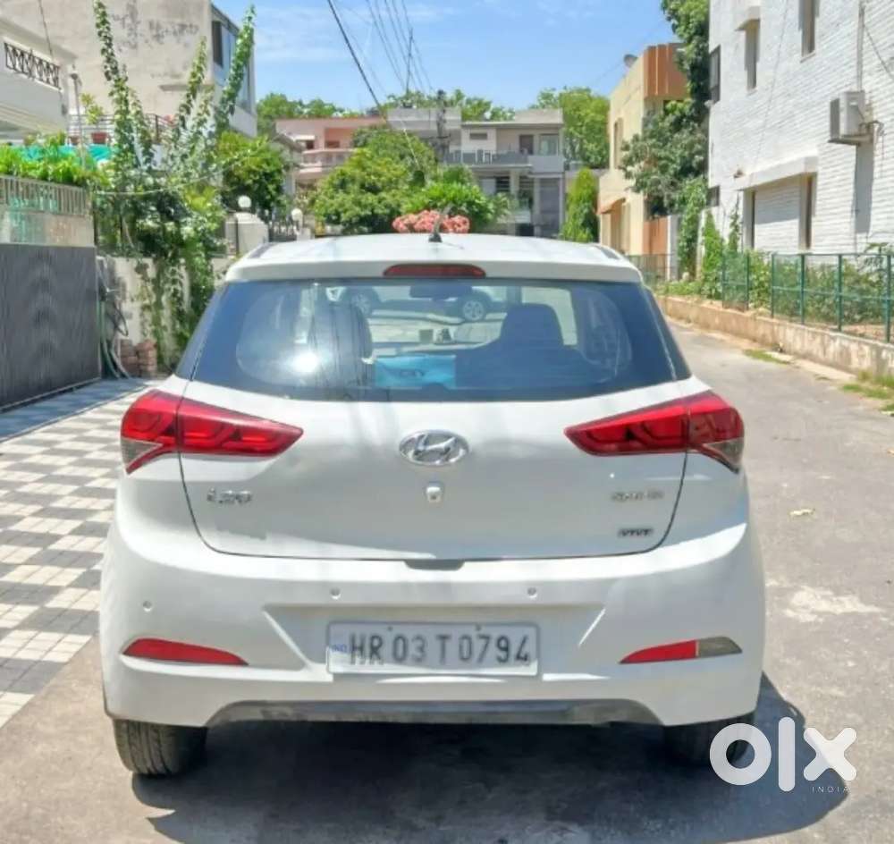 Hyundai I20 Spotz 2015