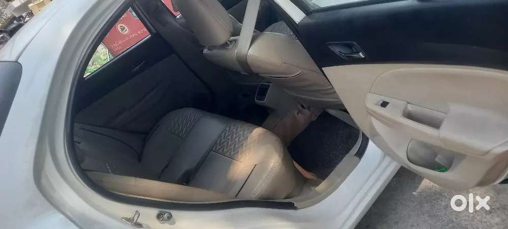 Maruti Suzuki Dzire 2022 Petrol 121865 Km Driven