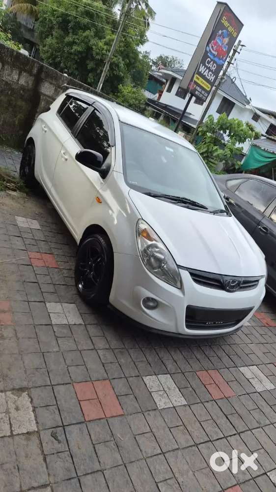 Well Maintained, Fully Painted,hyundai I20 Crdi 2011 Model